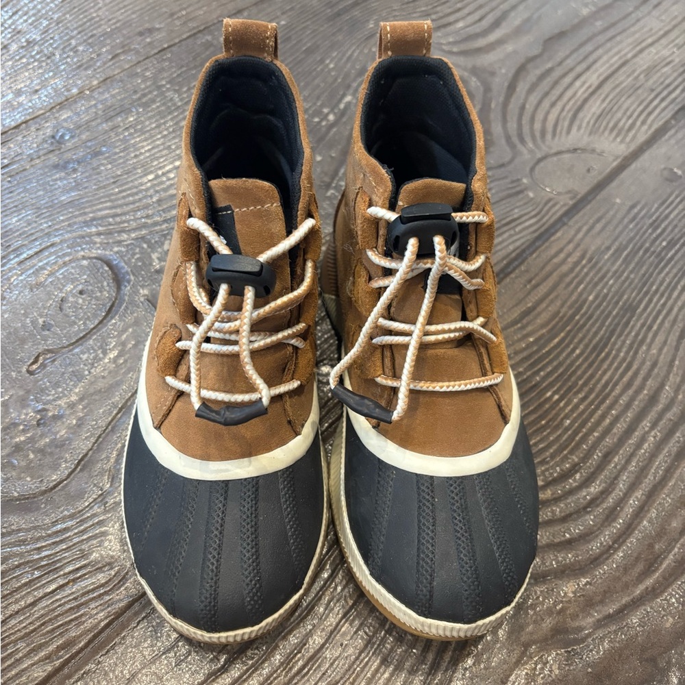 Sorel Kids Tan and Black Outdoor Boots